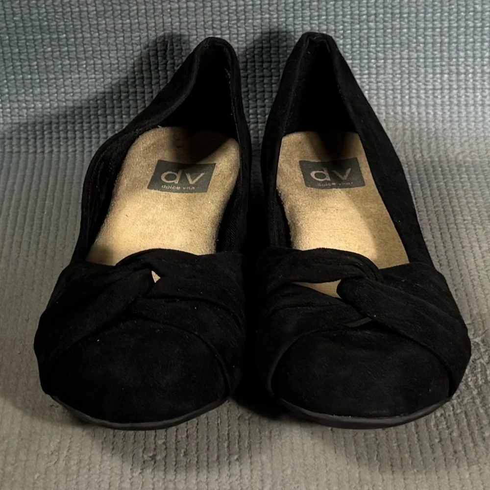 DV by‎ Dolce Vita Milano Casual Black Flats Size 8.5